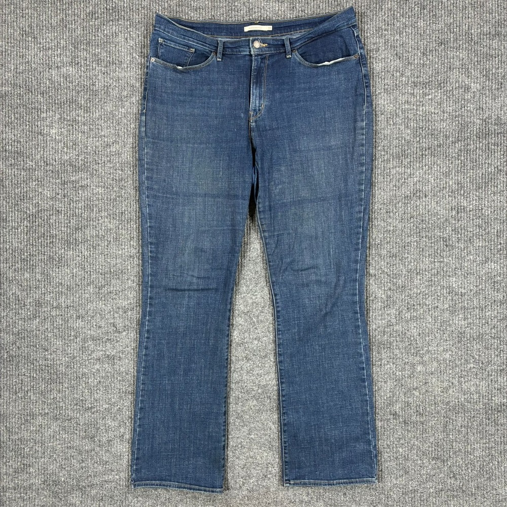 Levis Womens Classic Bootcut Jeans Size 30 Medium Wash Stretch Denim Mid Rise